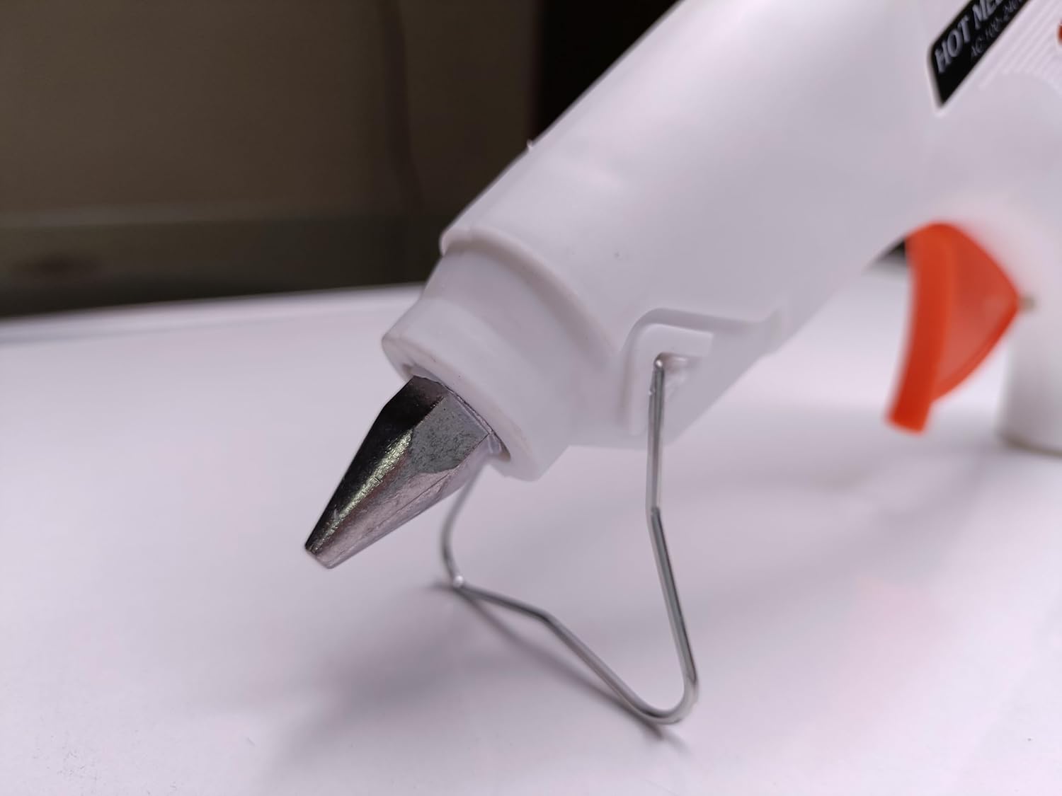 100W Glue Gun (White) + 10 Sticks – Hot, Leak-Proof for DIY, Crafts & Repairs