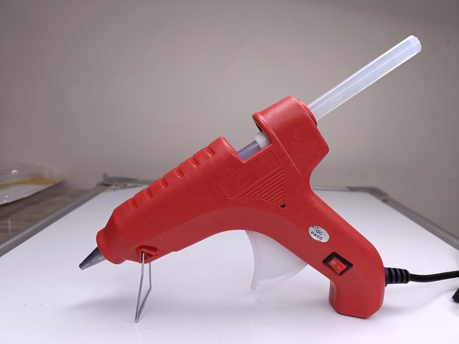 Glue Gun 60W with 5 Glue Sticks (11mm, 6") for Art & Crafts, Repairs & DIY Projects (RED)