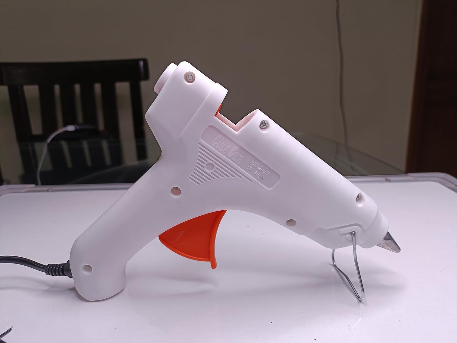 100W Glue Gun (White) + 10 Sticks – Hot, Leak-Proof for DIY, Crafts & Repairs
