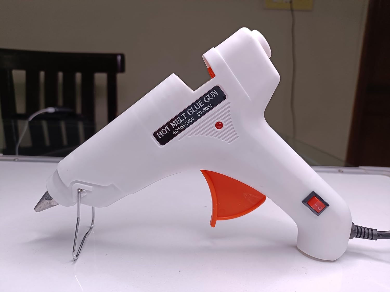 100W Glue Gun (White) + 10 Sticks – Hot, Leak-Proof for DIY, Crafts & Repairs